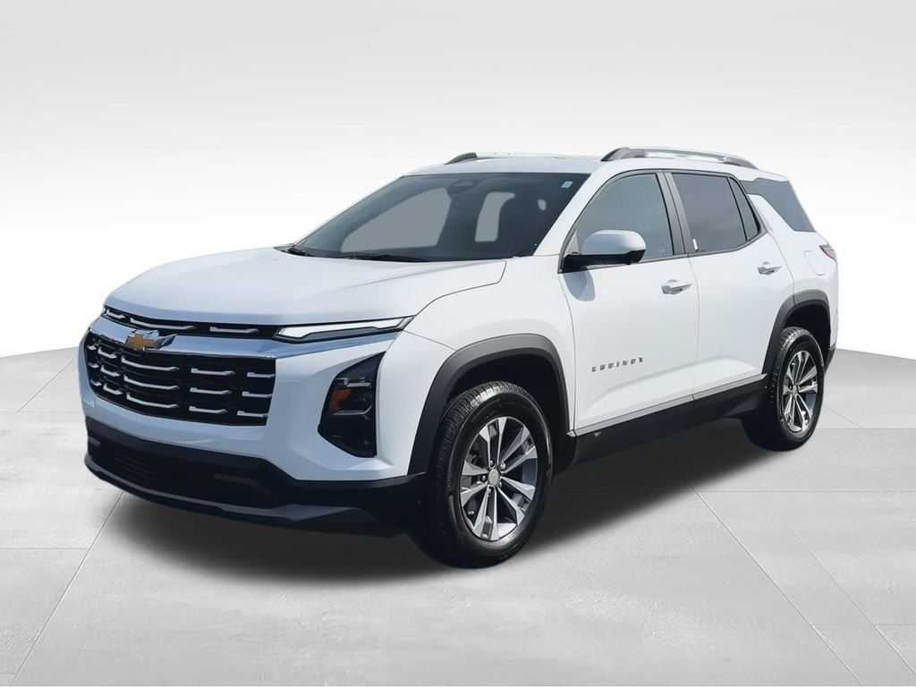 Used 2025 White Chevrolet LT image 4