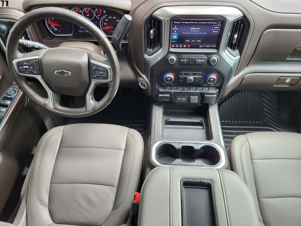 Used 2019 Shadow Gray Metallic Chevrolet RST image 28