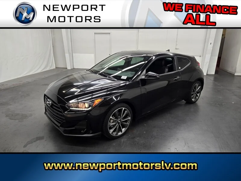Used 2020 Ultra Black Hyundai 2.0 Premium image 1