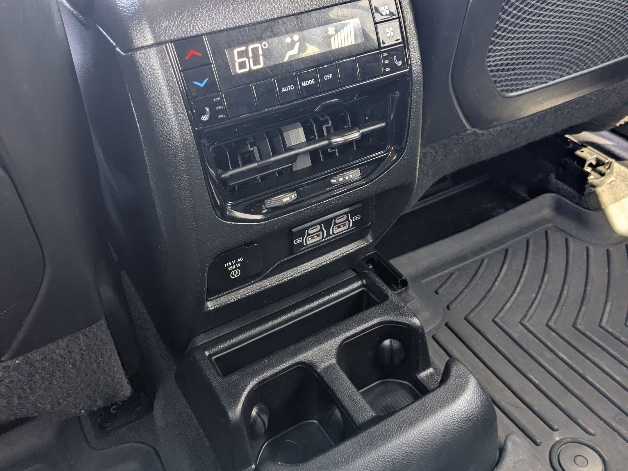 Used 2021 Bright White Clearcoat Jeep Limited image 33