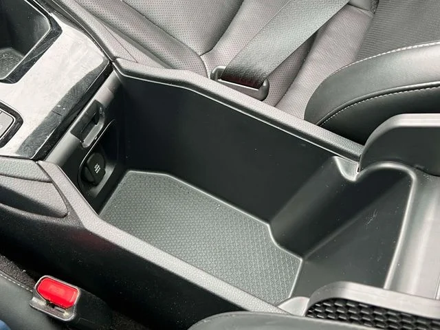 Used 2023 Silver Honda Sport-L image 38