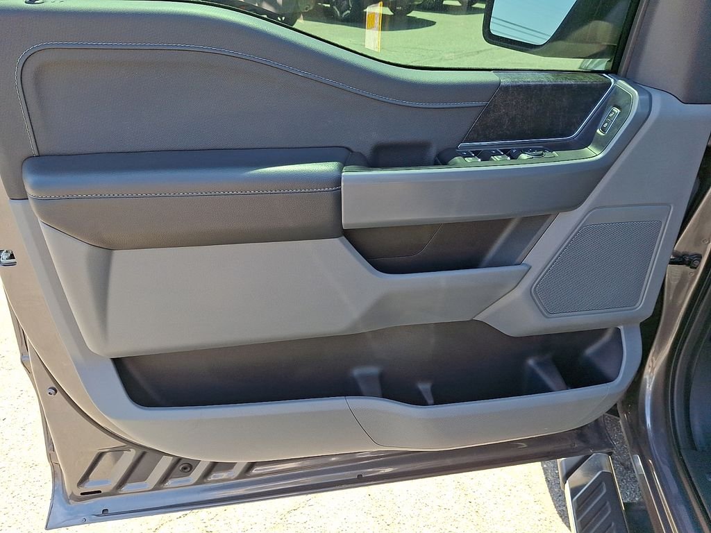 Used 2023 Gray Ford XLT image 12