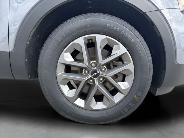 Used 2023 Silver Kia LX image 25