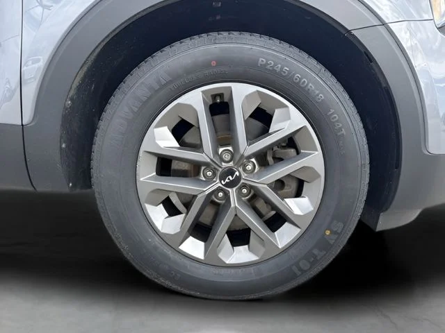 Used 2023 Silver Kia LX image 25