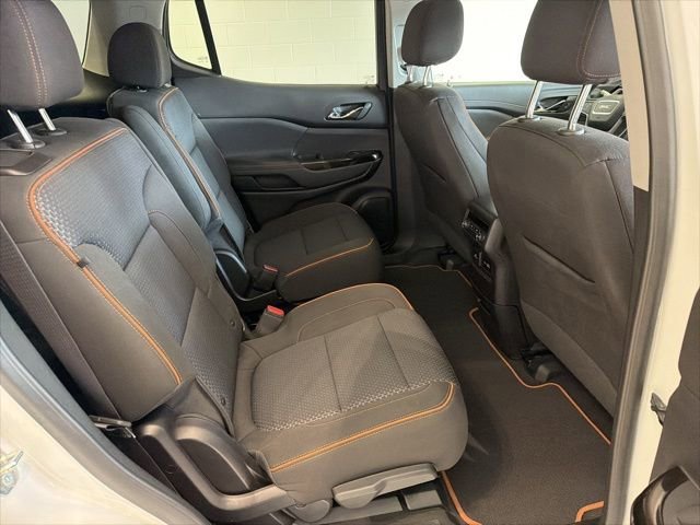 2023 GMC Acadia AT4 - Photo 12