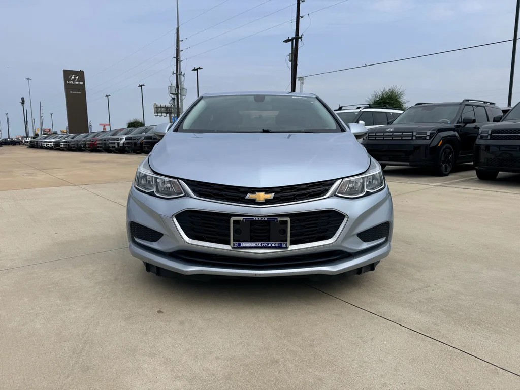 Used 2017 Chevrolet Cruze LS with VIN 1G1BC5SM2H7272879 for sale in Brookshire, TX