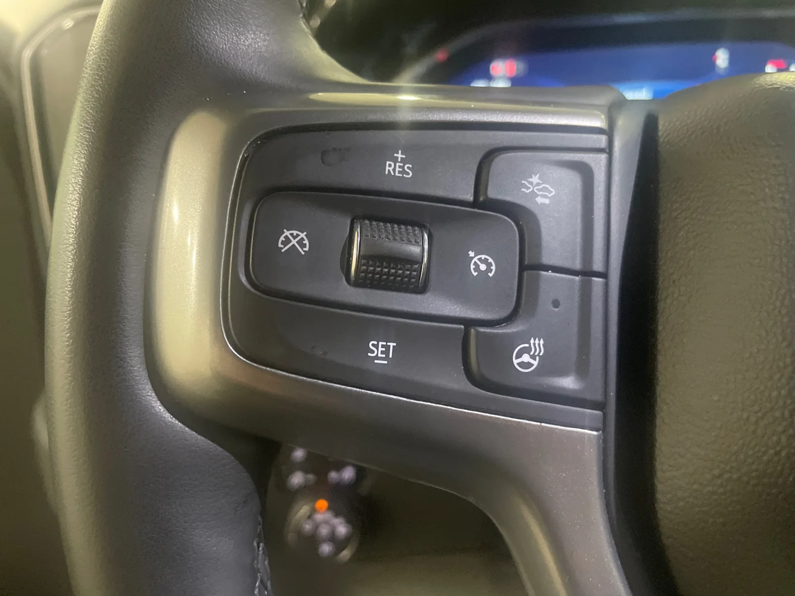 Used 2024 Sterling Gray Metallic Chevrolet LT image 15