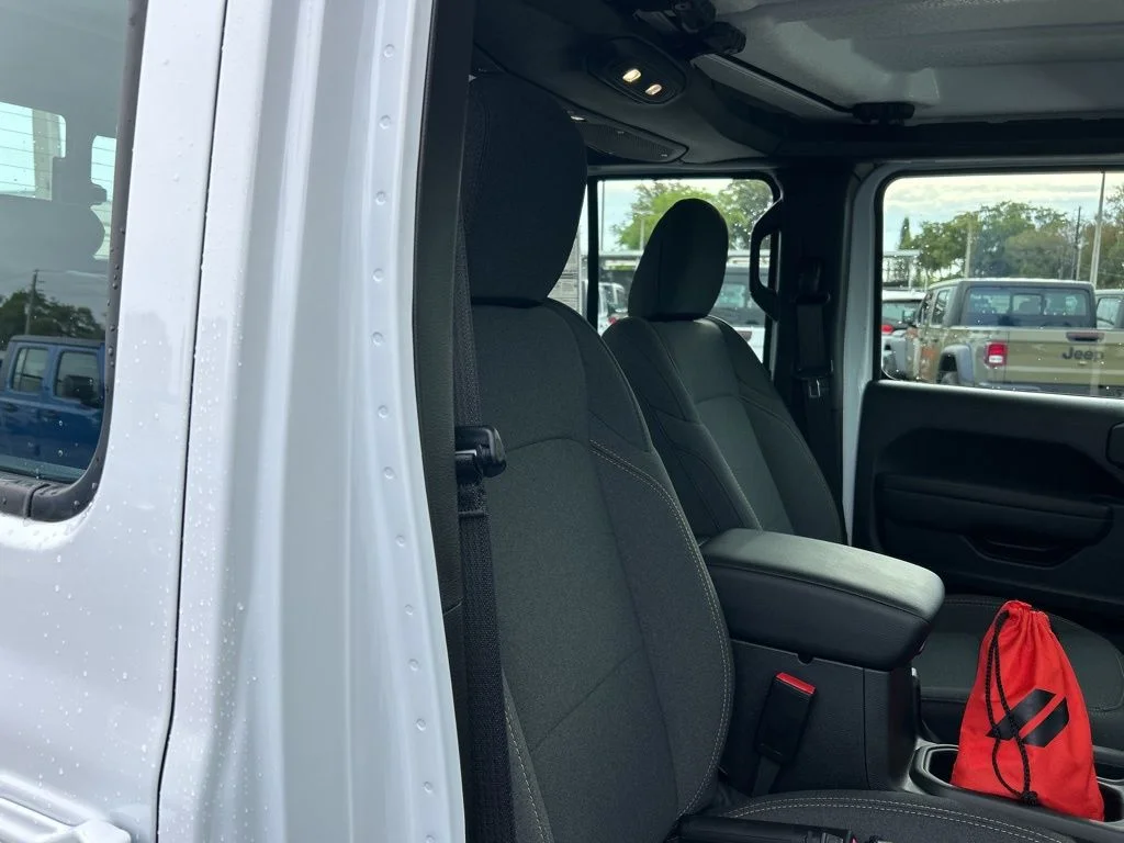 New 2026 Bright White Clear-Coat Exterior Paint Jeep Sport image 23