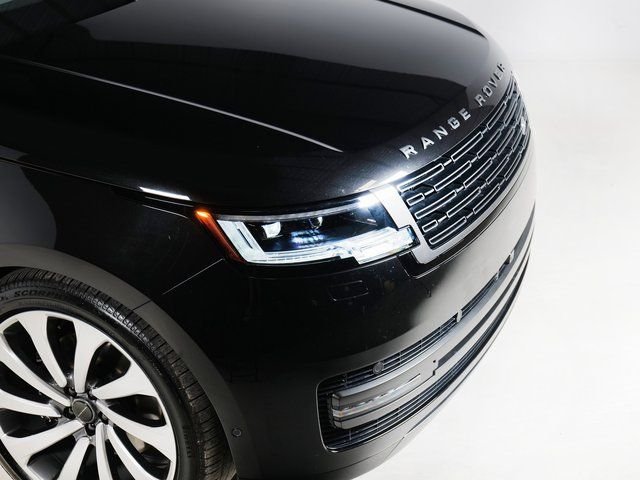Certified Used 2026 Santorini Black Metallic Land Rover SE image 29