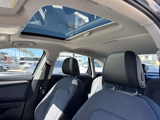 New 2026 Silver Volkswagen 1.5T SE image 17