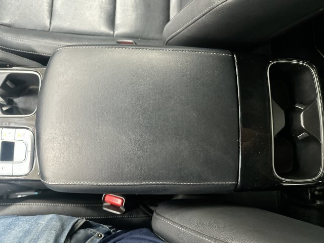 Used 2022 White Kia SX image 25
