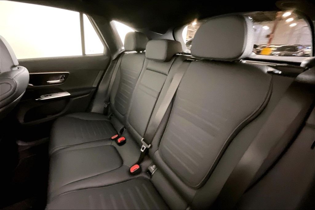 2026 Mercedes-Benz GLC Base - Photo 18