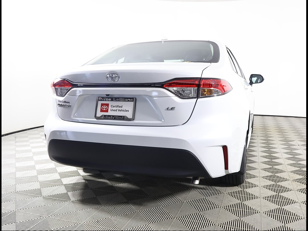 Certified Used 2026 Wind Chill Pearl Toyota LE image 5