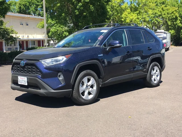 2021 Toyota RAV4 Hybrid XLE