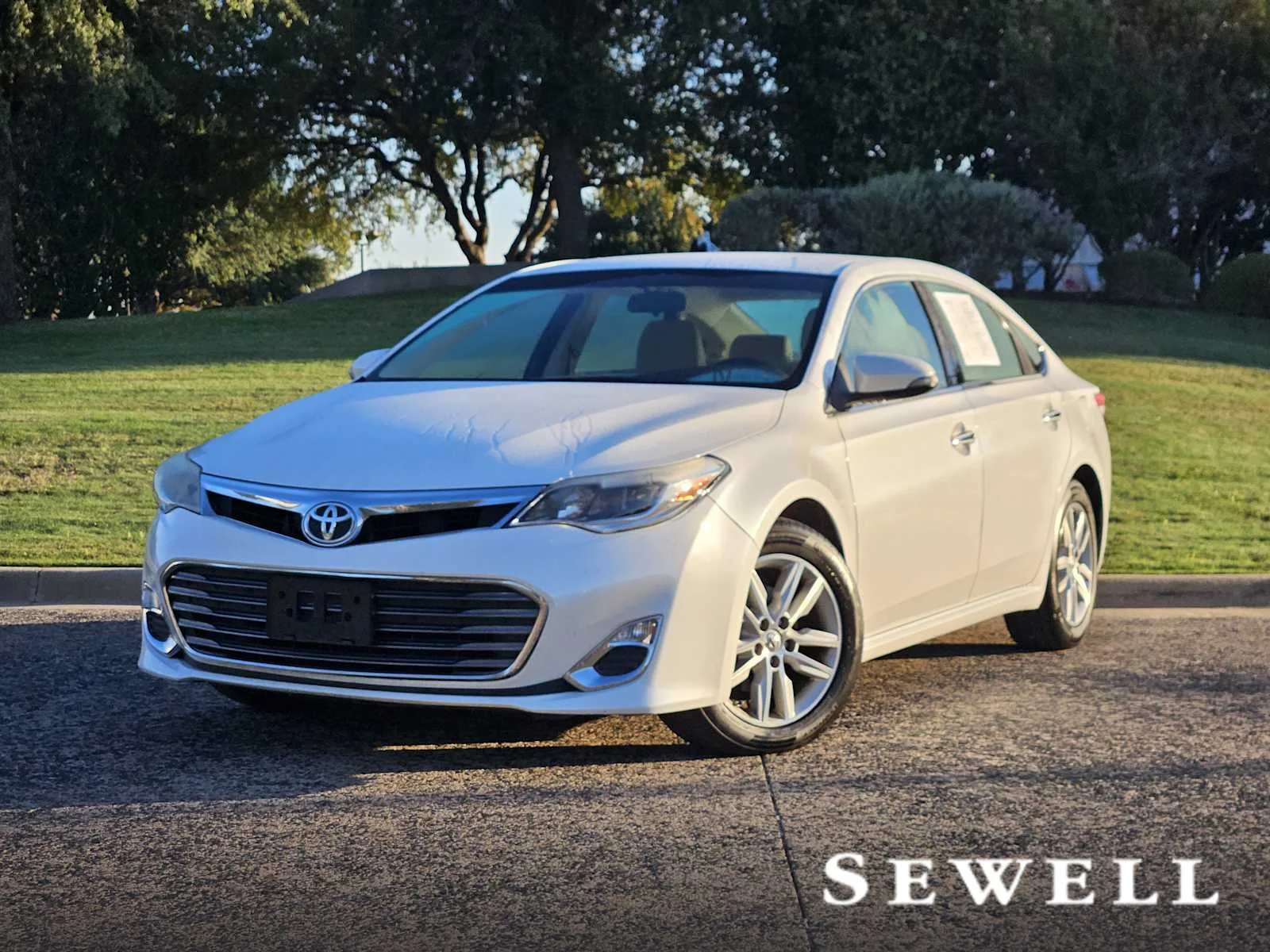 2014 Toyota Avalon XLE