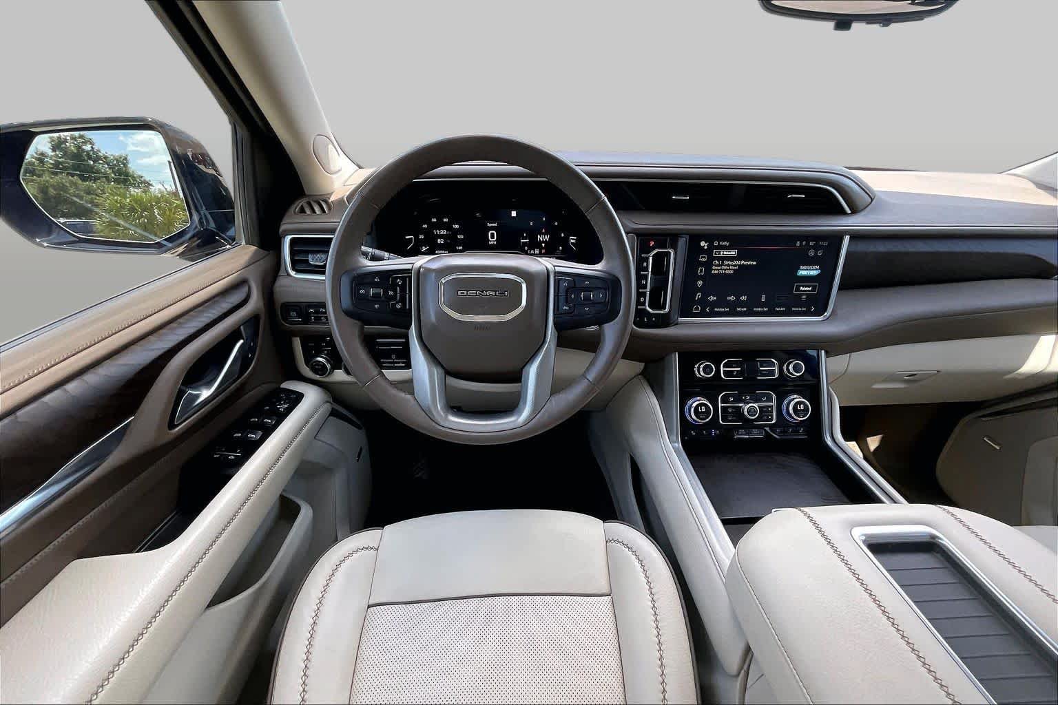 Used 2022 Onyx Black GMC Denali image 6