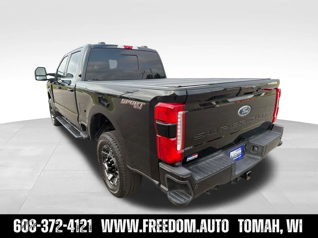 Used 2024 Black Metallic Ford Lariat image 3