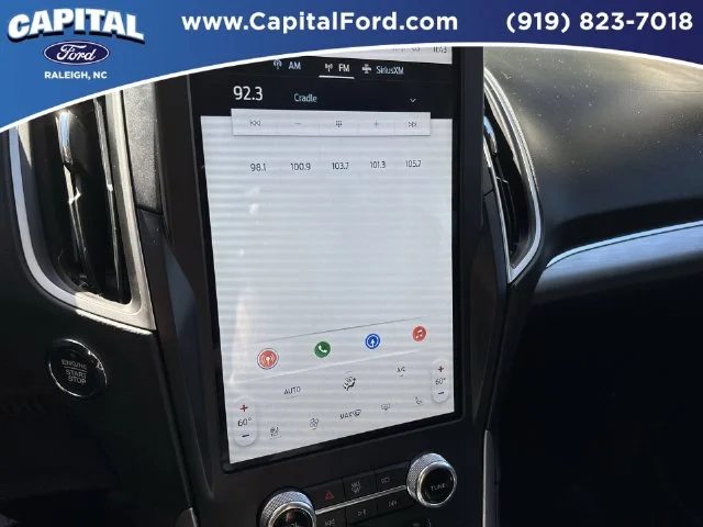 Used 2022 White Ford SEL image 26
