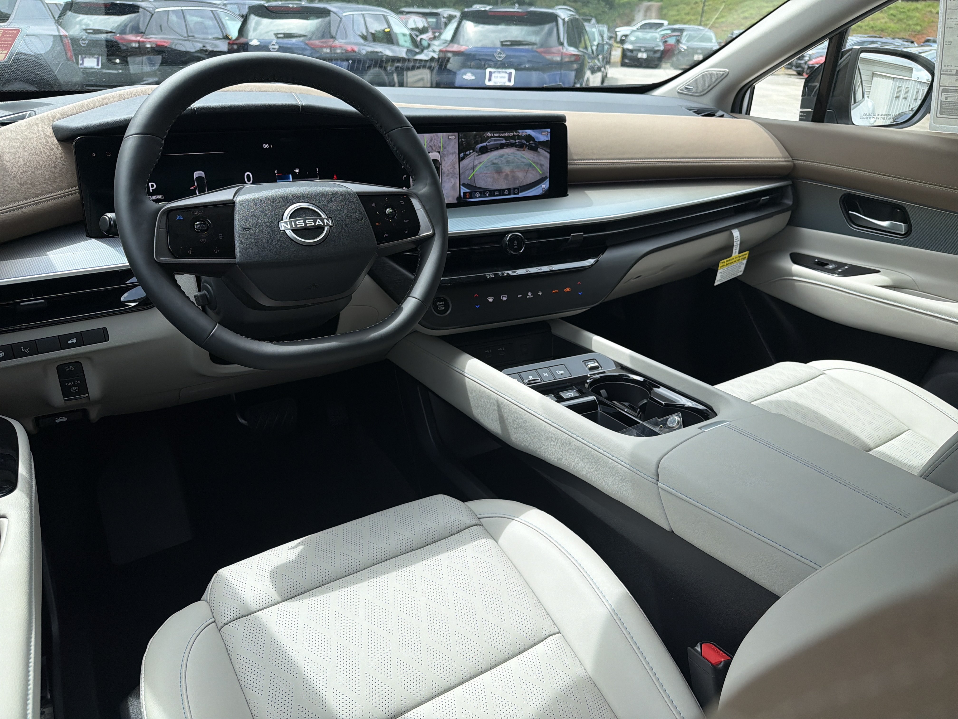 New 2026 Everest White Pearl Tricoat Nissan Platinum image 23