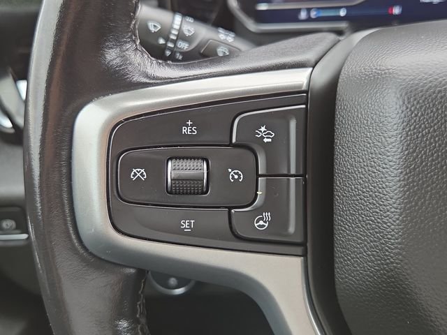 Used 2022 Silver Ice Metallic Chevrolet LT image 18