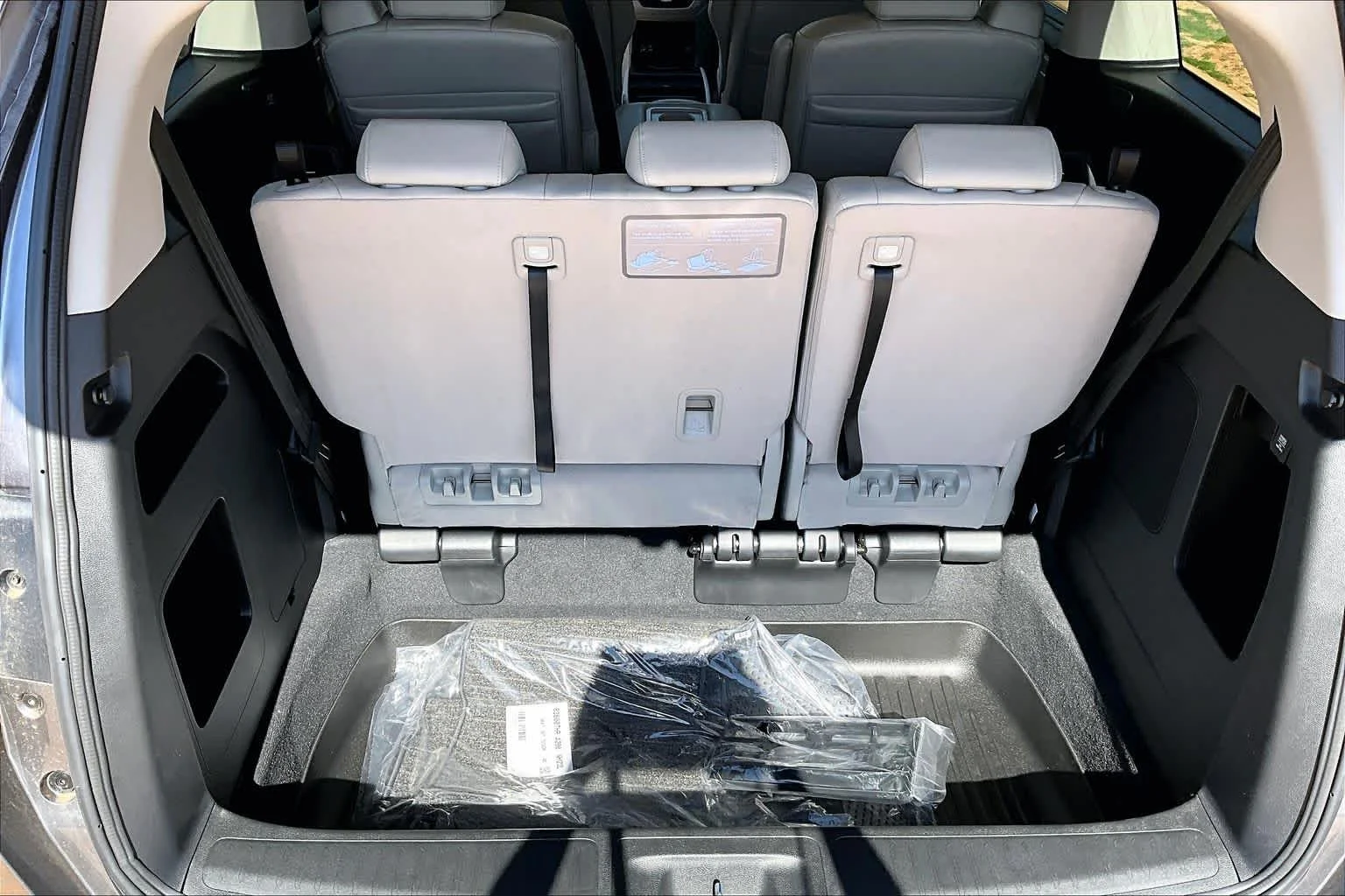 2026 Honda Odyssey EX-L - Photo 16