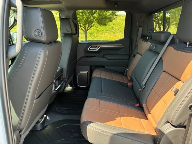2026 Chevrolet Silverado 1500 High Country - Photo 17