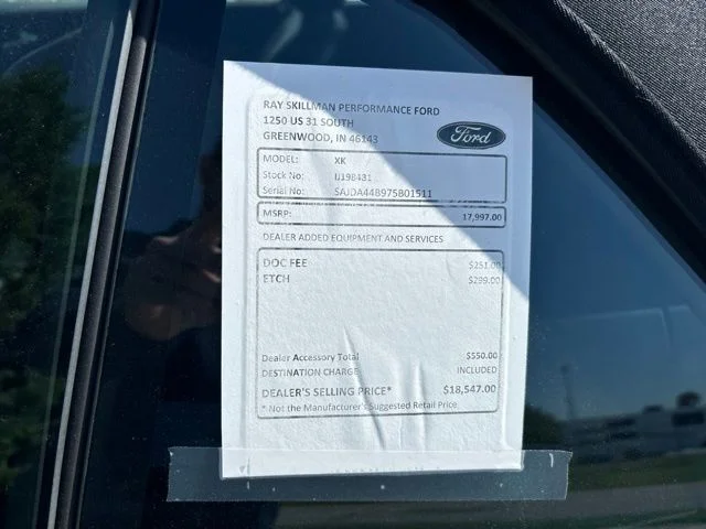 Used 2007 Silver Jaguar Base image 3