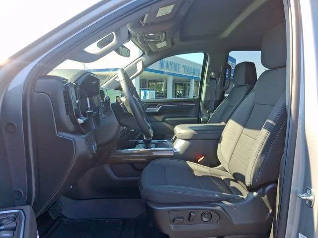 Used 2025 Gray Chevrolet RST image 12