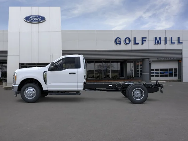 2026 Ford Super Duty F-350 DRW XL