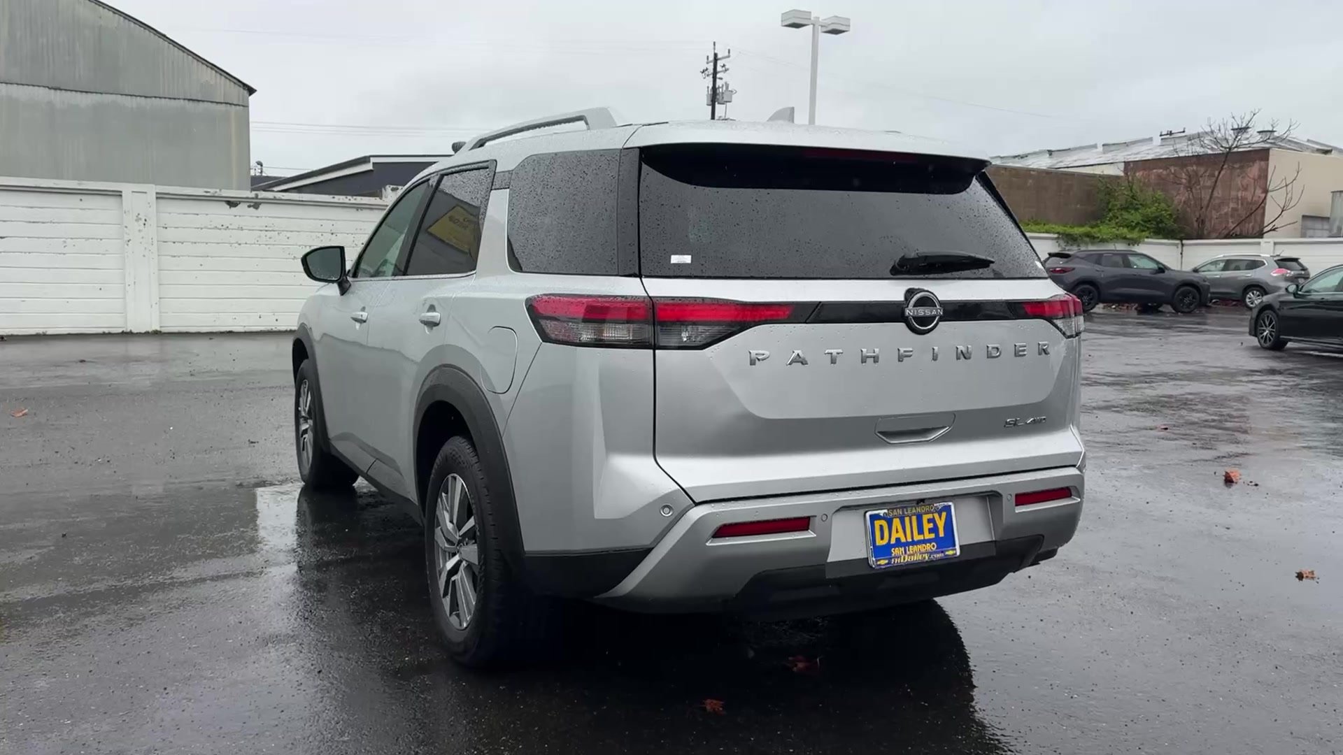 2025 Nissan Pathfinder SL - Photo 34