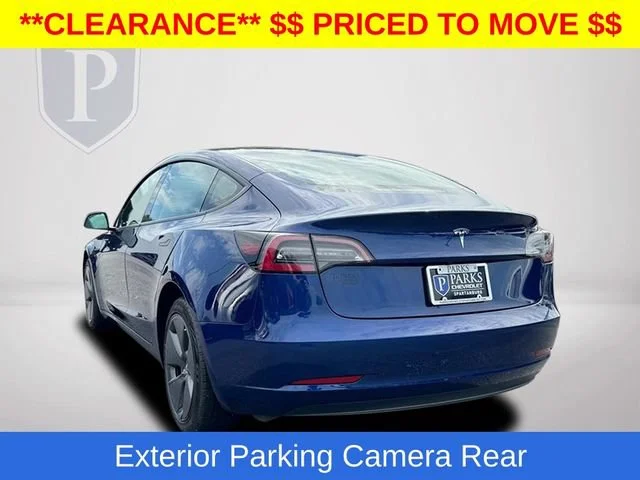 Used 2023  Tesla 4DR RWD image 9