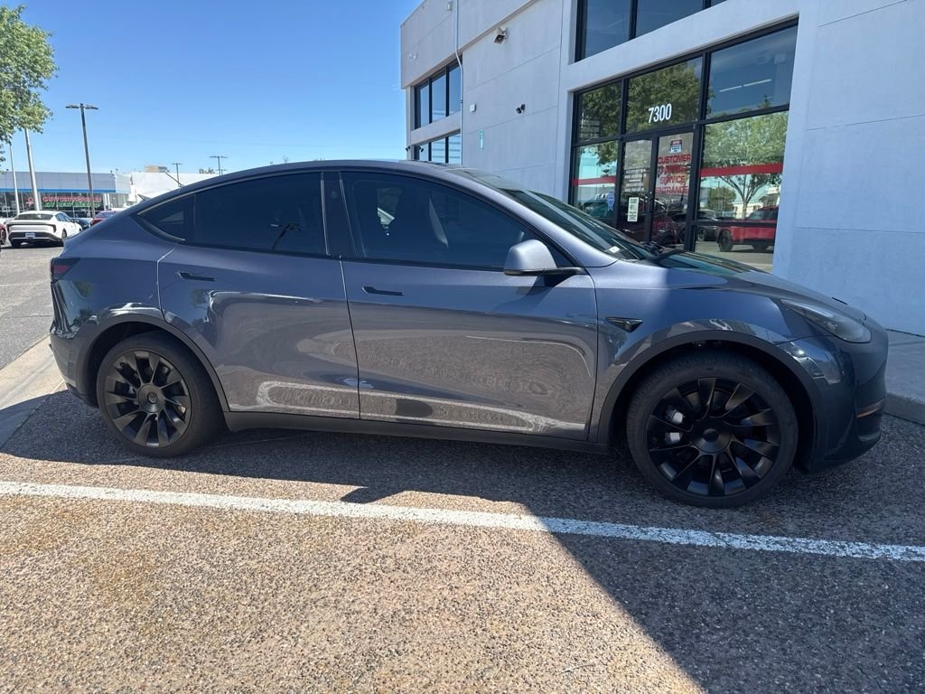 Used 2023 Black Tesla Long Range image 7