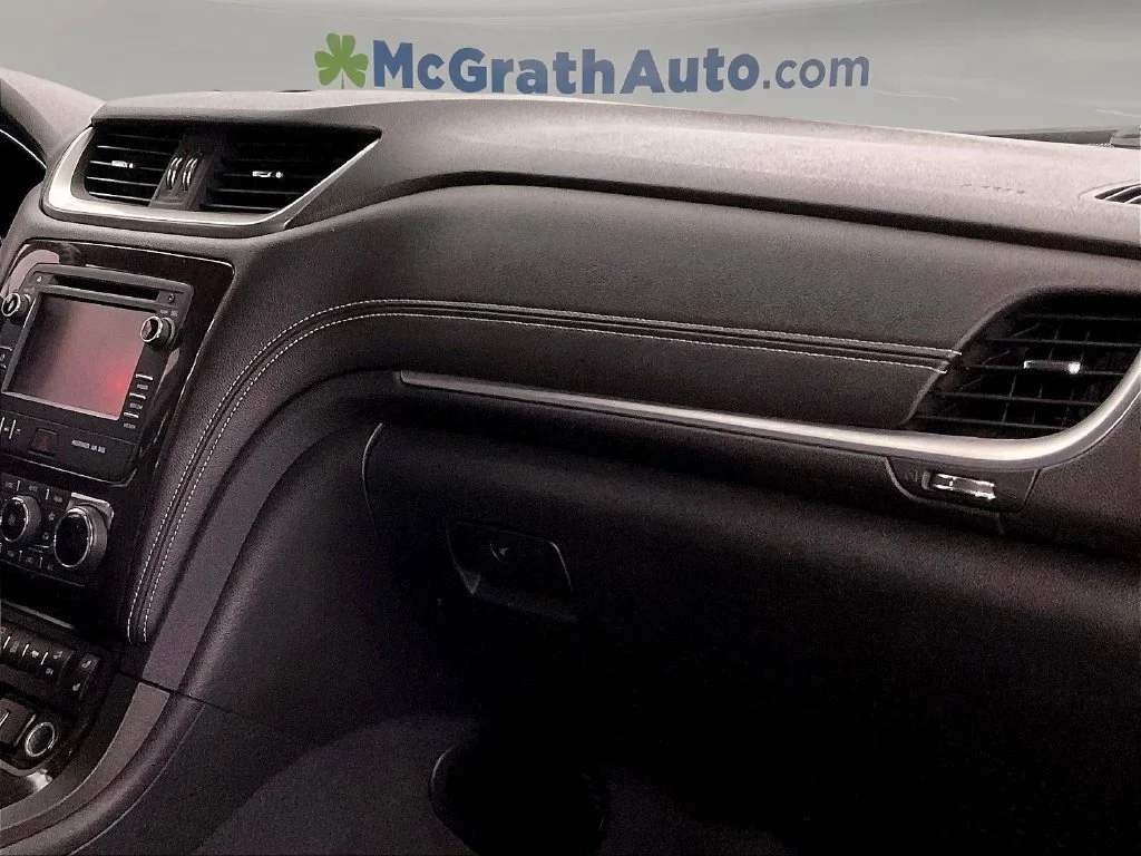 Used 2017 Red Chevrolet 2LT image 21