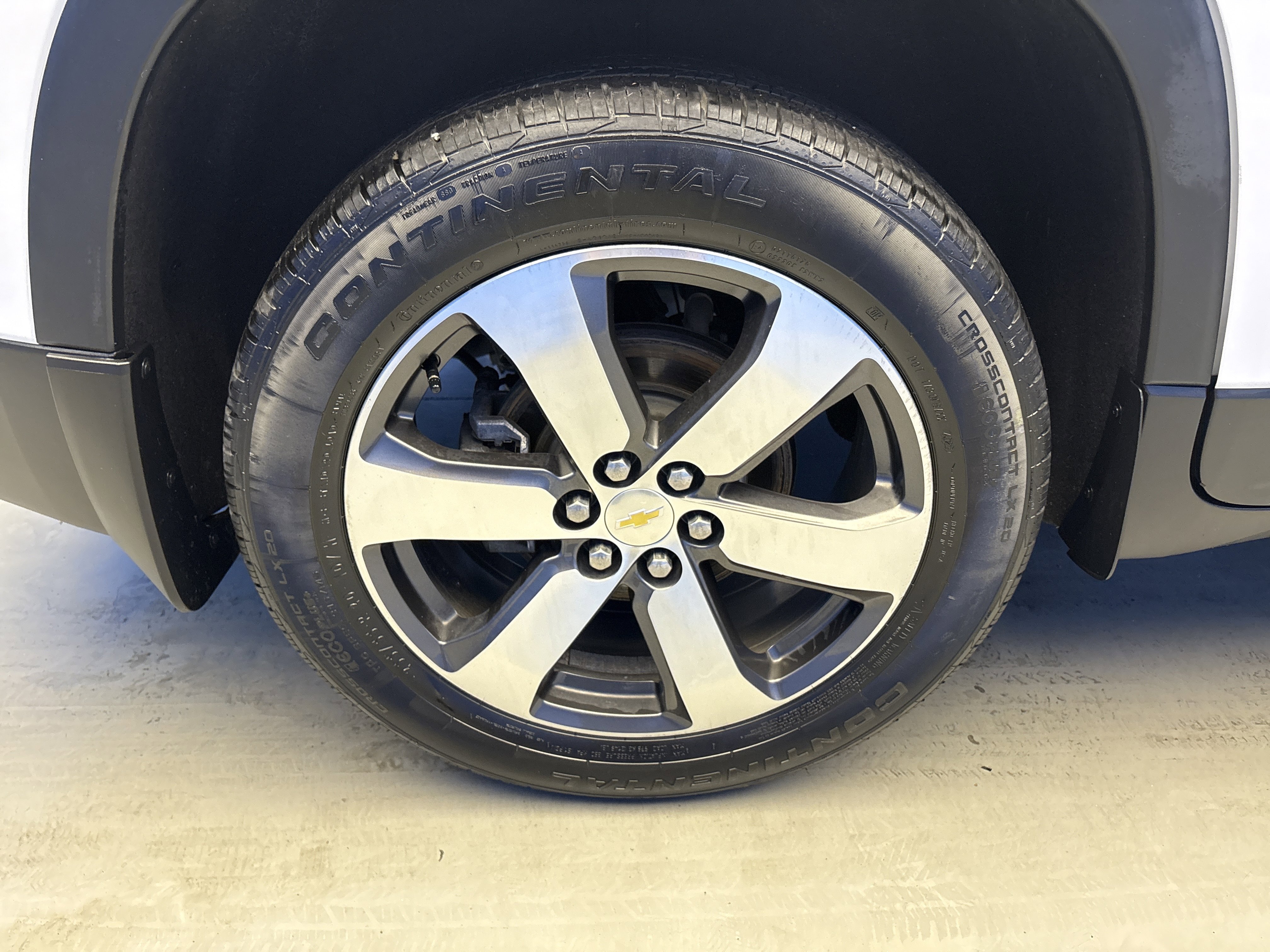 Used 2019 Summit White Chevrolet LT Leather image 8