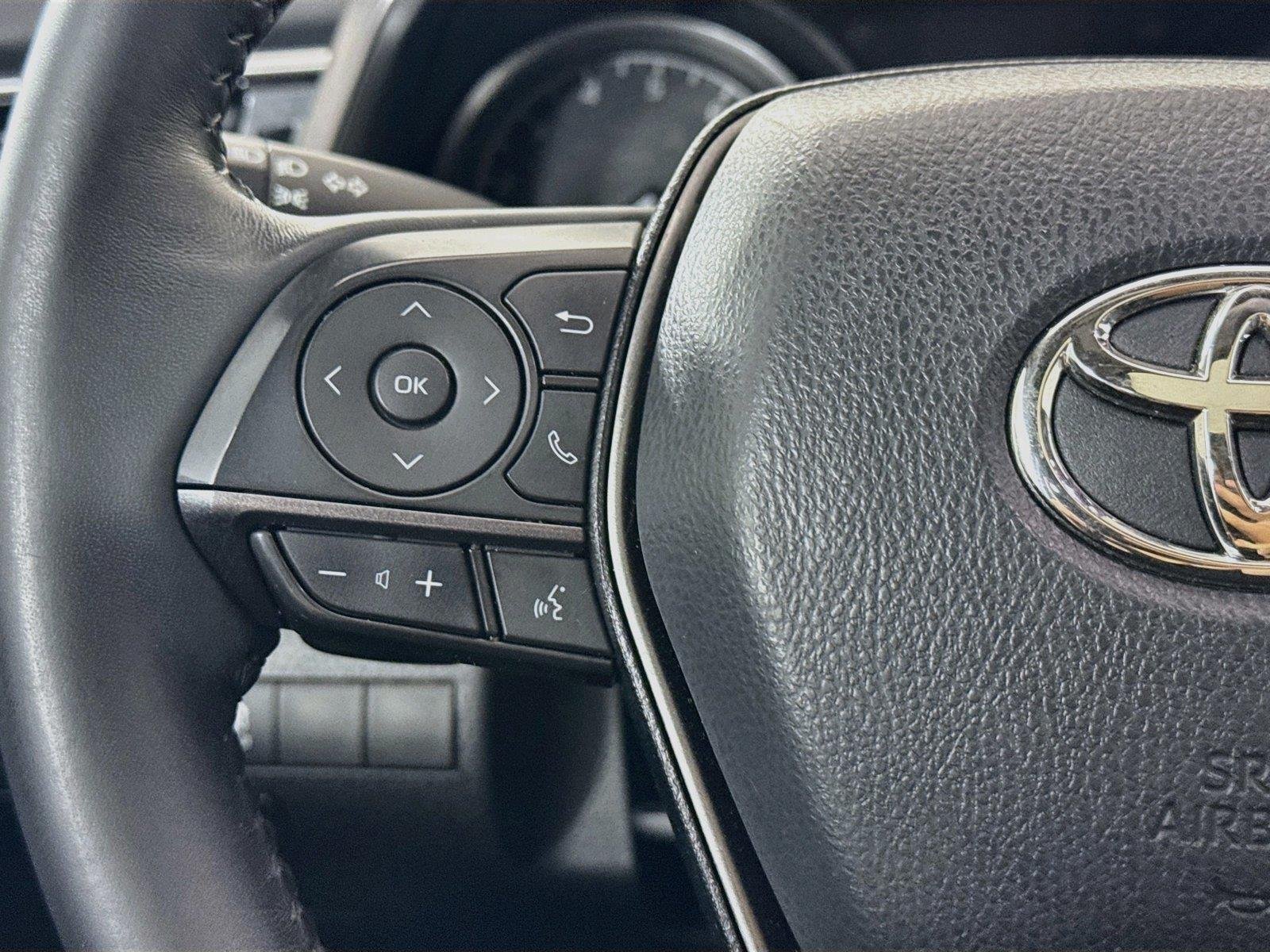 Used 2022 Ice Edge Toyota SE image 16