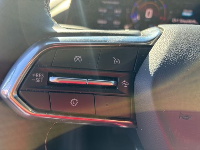 Used 2025 Red Chevrolet LT image 22