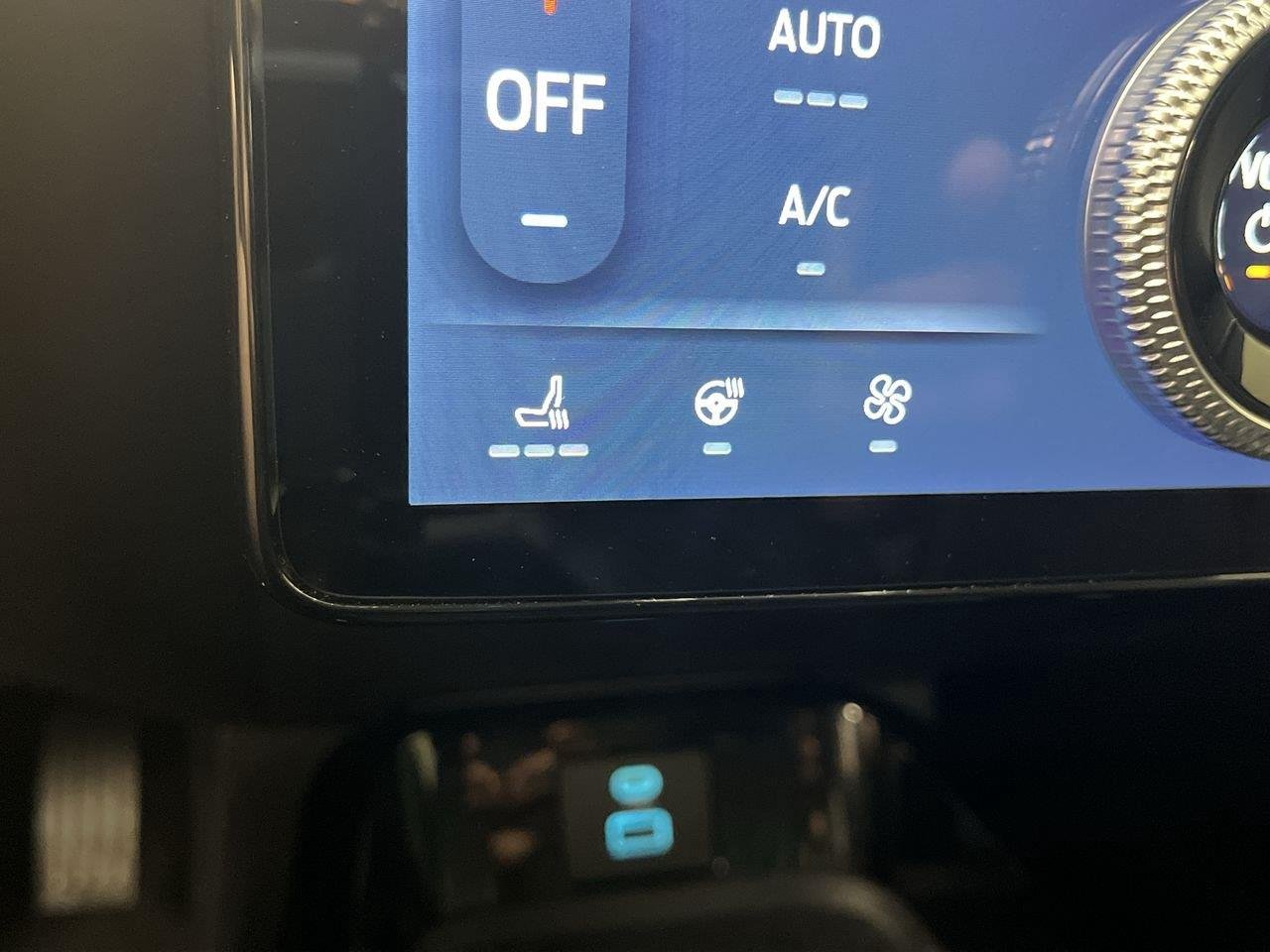 Used 2024 Grabber Blue Ford Premium image 29