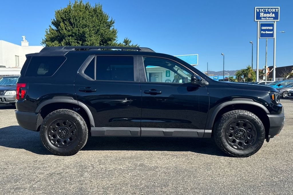 New 2026 Crystal Black Pearl Honda TrailSport Blackout image 3