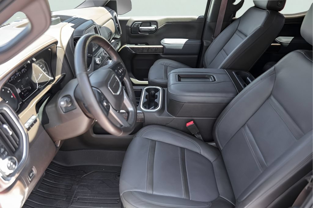 Used 2021 WHITE FROST TRICOAT GMC Denali image 12