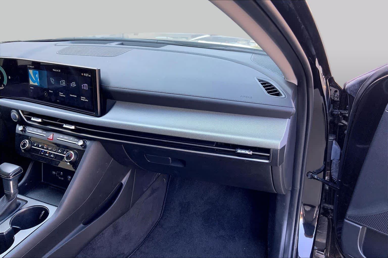 2025 Hyundai Sonata SE - Photo 18
