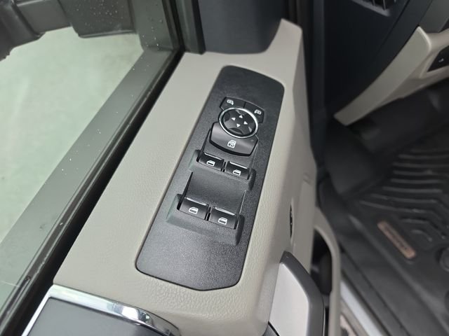 2022 Ford F-250 Super Duty XLT - Photo 16