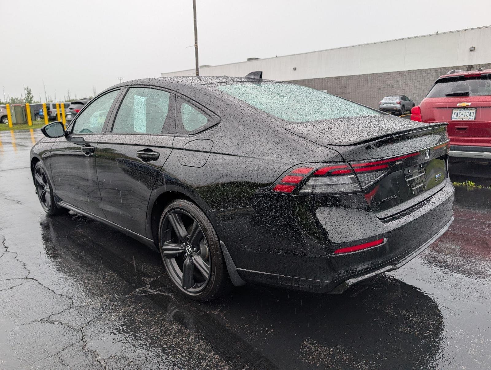 Used 2026  Honda Sport-L image 5