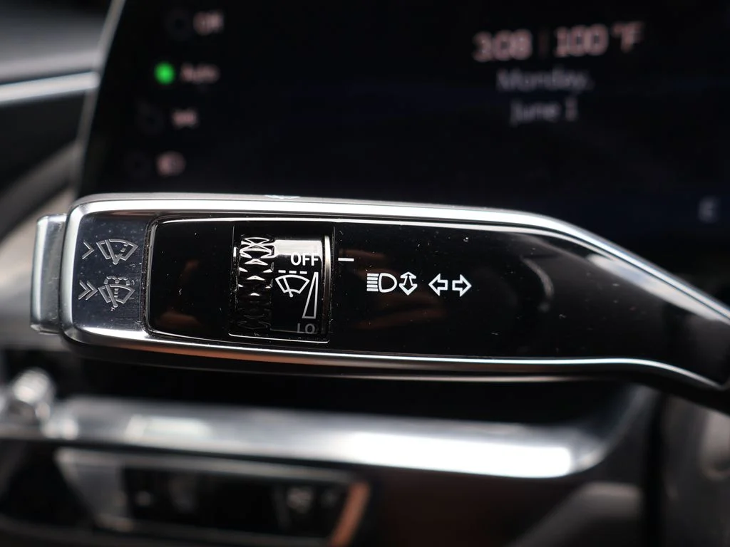 Used 2025 Black Cadillac Luxury image 50