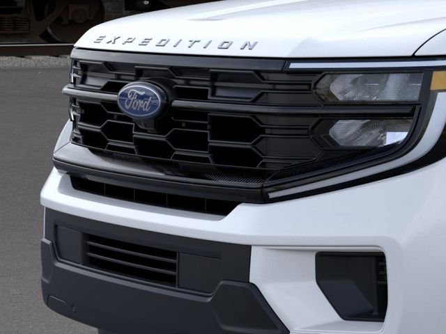 New 2026 Star White Metallic Tri-Coat Ford MAX Active image 18
