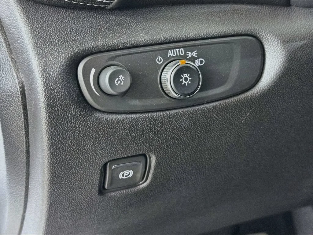2026 Chevrolet Blazer 2LT - Photo 10