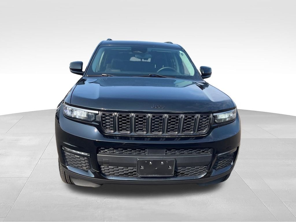 Used 2023 Black Jeep Limited image 8