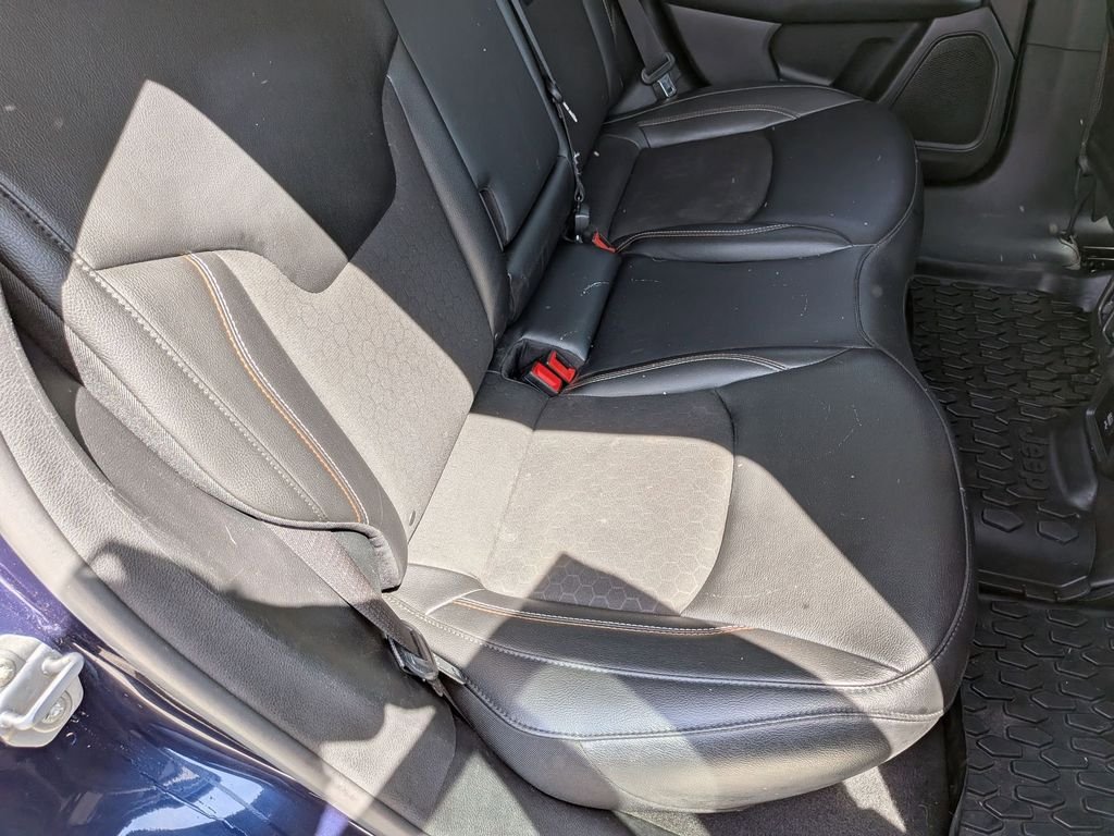 Used 2021 Blue Jeep Latitude image 21