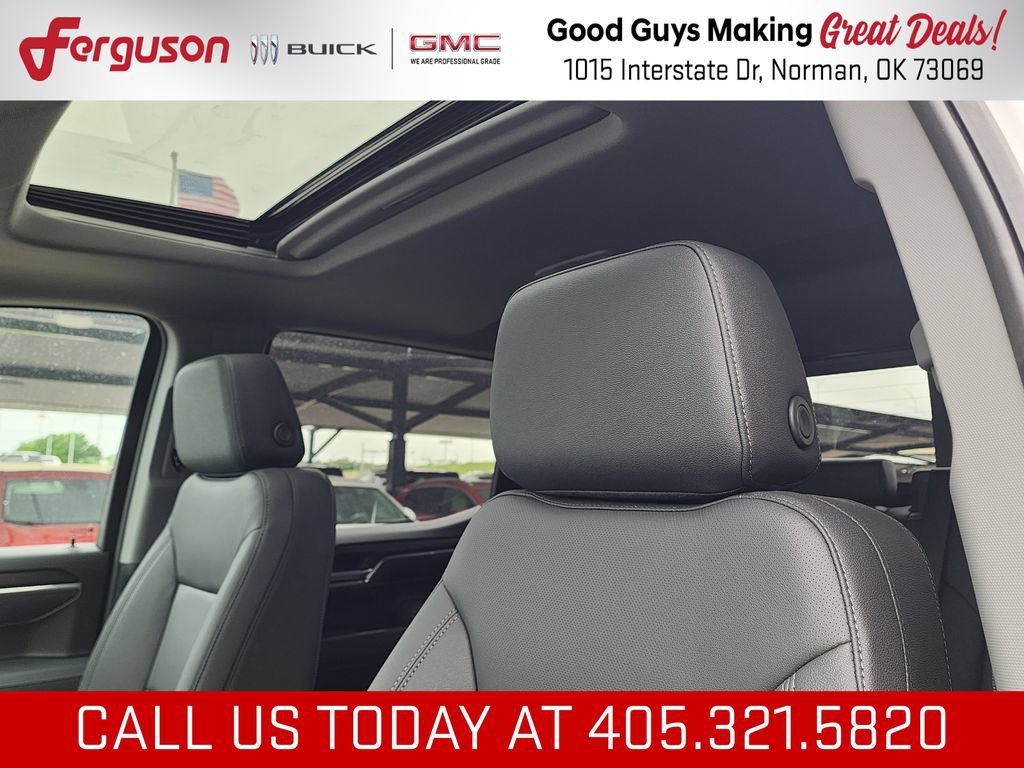 2026 GMC Sierra 1500 SLT - Photo 18