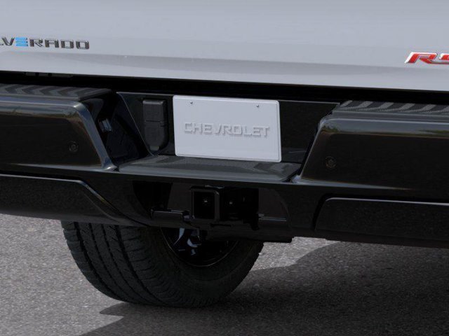 New 2025 Summit White Chevrolet RST - Max Range image 14