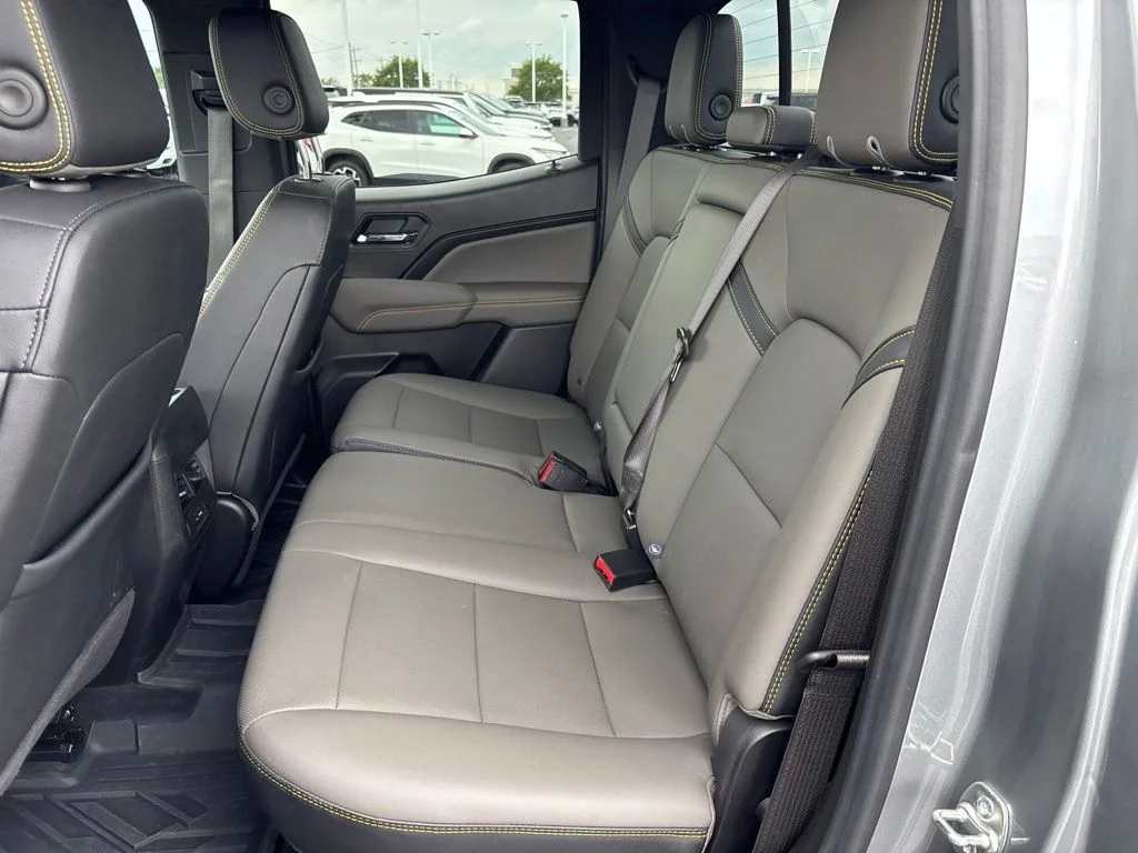 Used 2025 Gray Chevrolet ZR2 image 25